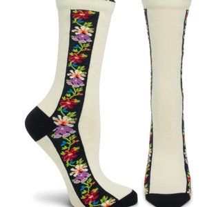 Ozone Nordic Stripe Designer Sock in Cream (NWT💕)